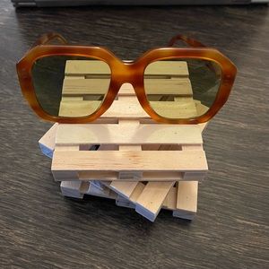 Celine Square Photochromic Sunglasses / Tortoise frame.